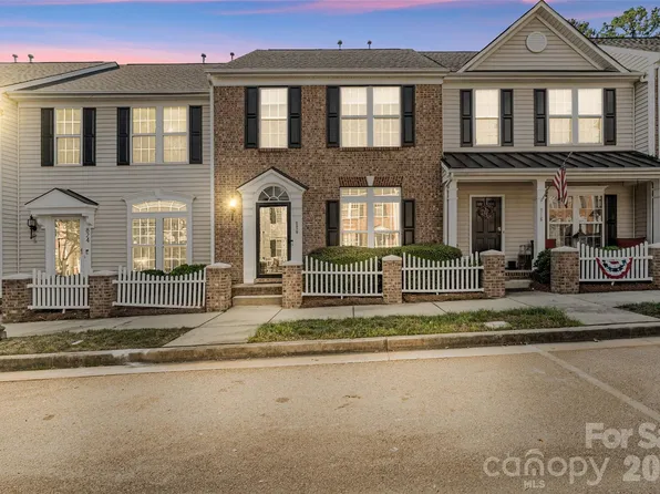 820 Dillard Rd, Rock Hill, SC 29730