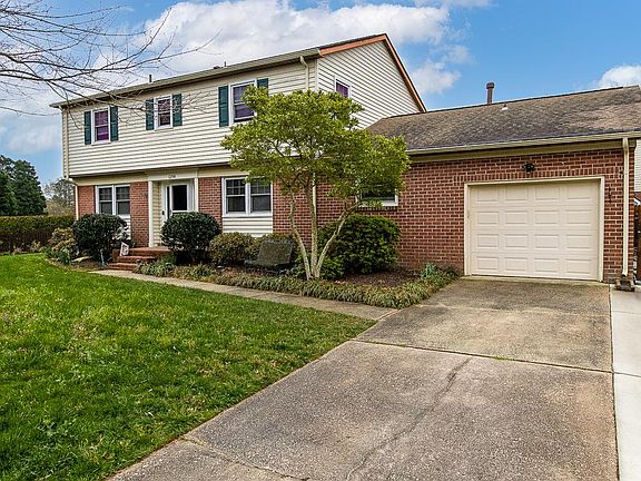 2nd image of 1298 Brigantine Ct