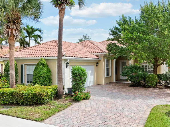 4718 Dovehill Drive, Palm Beach Gardens, FL 33418