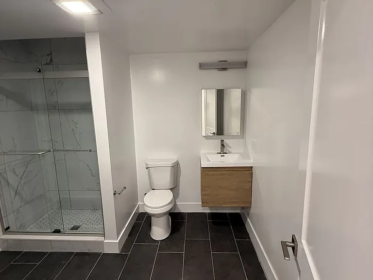 11 Queensberry St #2B — Photo 13