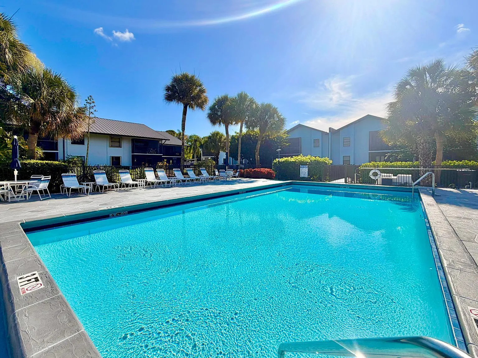 2 bed, 2.0 bath, 1188 sqft, $1,950 — Photo 1