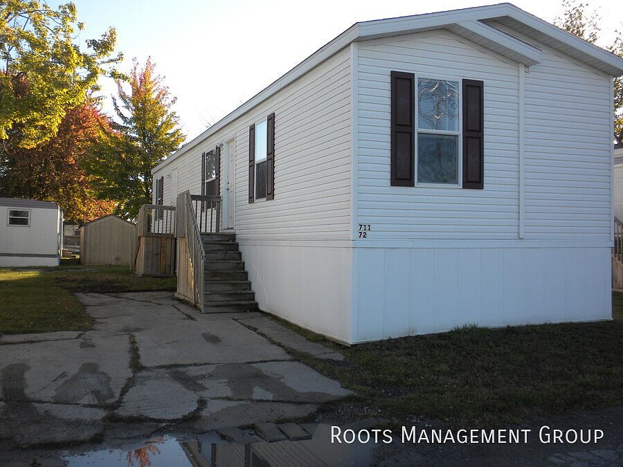 2nd image of 711 Auvil Dr #72
