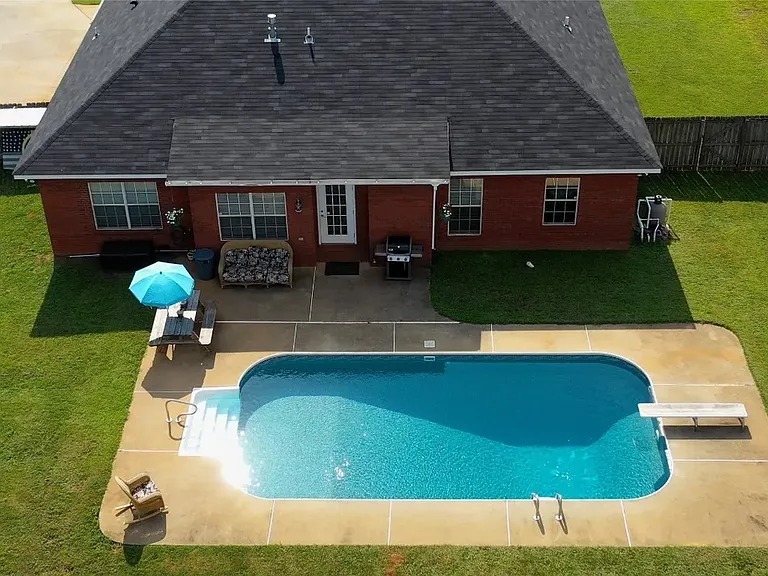201 Fountain Crest Dr — Photo 5
