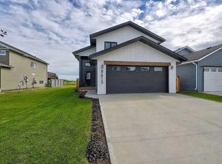 8613 W 88th St, Grande Prairie, AB T8X 0P5