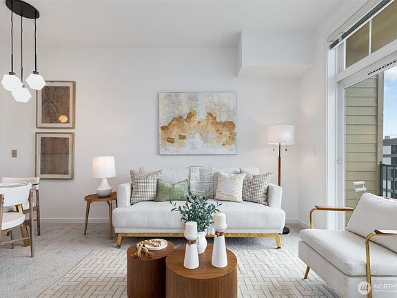 4th image of 530 4th Avenue W #508