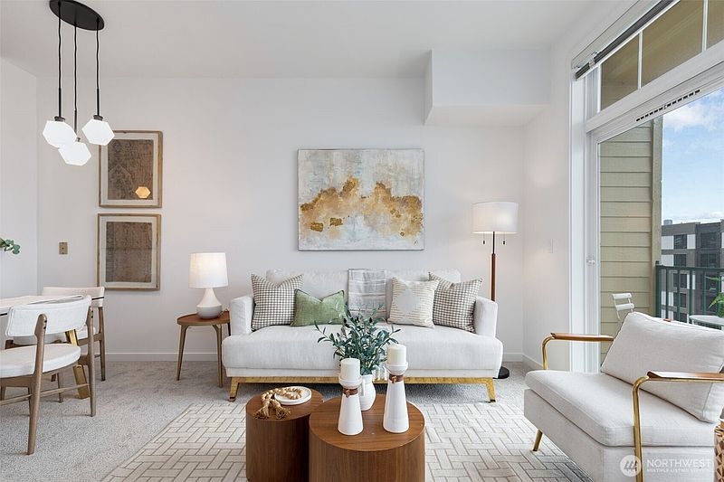 4th image of 530 4th Avenue W #508