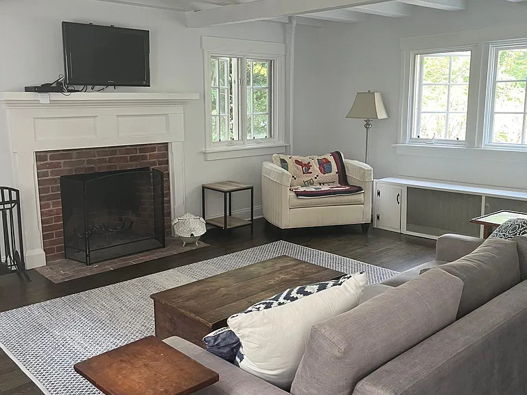 38 Rayfield Rd — Photo 4
