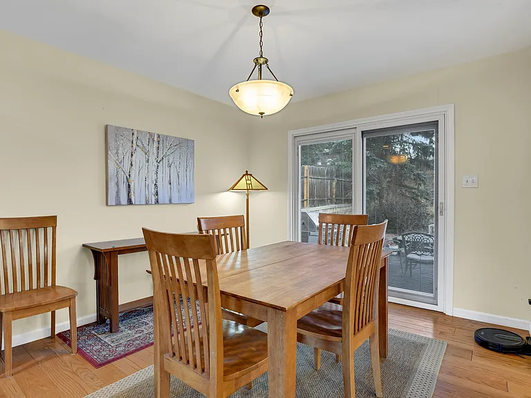 1009 Pioneer Ln — Photo 6