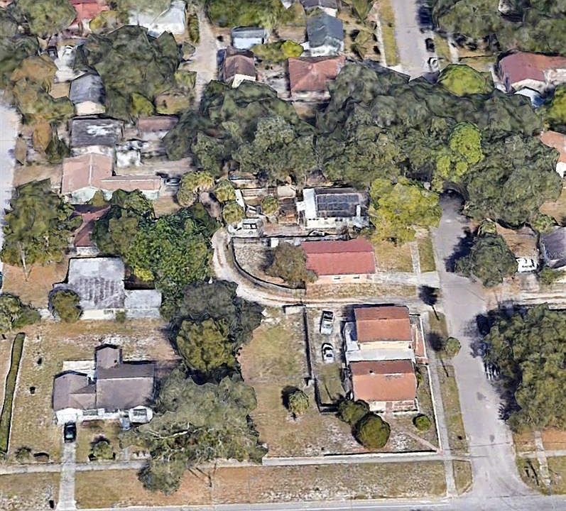 1st image of 000 26th Ave S