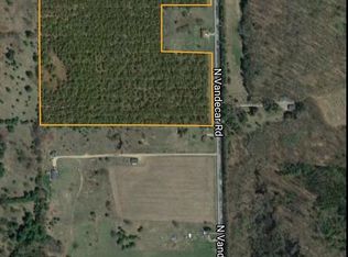 000 Vandecar Rd, Farwell, MI 48622