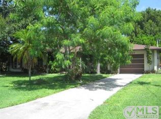 2227 Everest Pkwy, Cape Coral, FL 33904