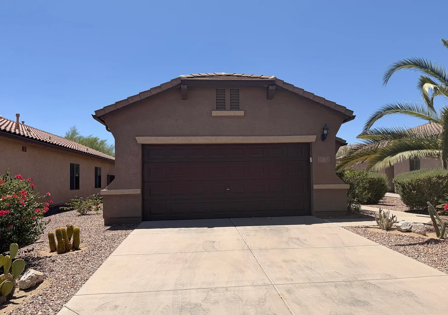 2 Bed 2 Bath Seasonal Rental in Anthem at Merrill Ranch! — Photo 1