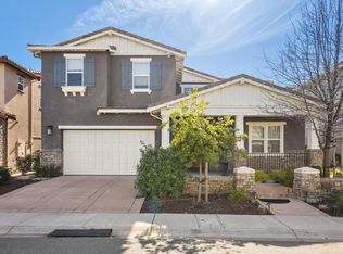 102 Dunfirth Dr, Hayward, CA 94542