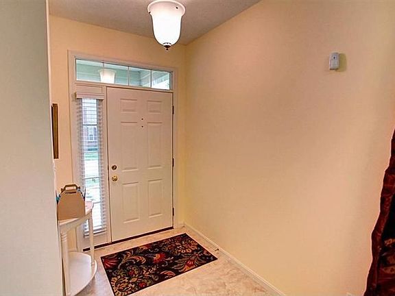 4th image of 2780 Mulligan Way