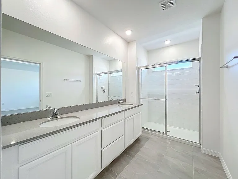 7025 Twilight Bay Dr — Photo 26