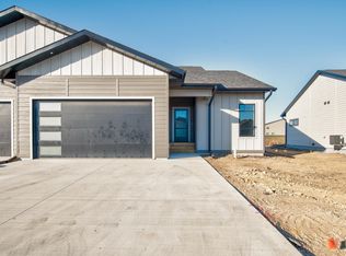 1950 35th St, Spirit Lake, IA 51360