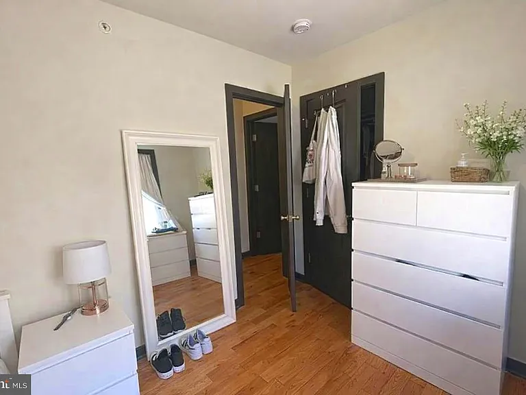 1829 N Bouvier St #B — Photo 18