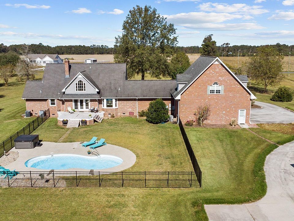 613 Piney Woods Road, Burgaw, NC 28425 Zillow