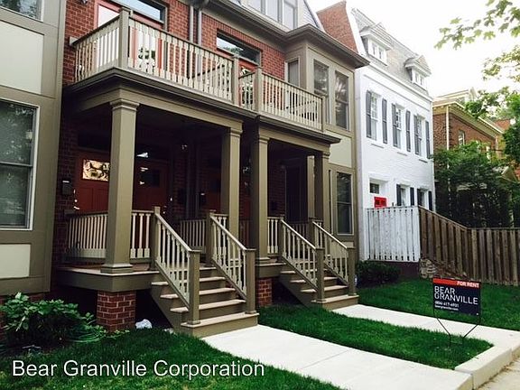 5th image of 2624 W Grace St