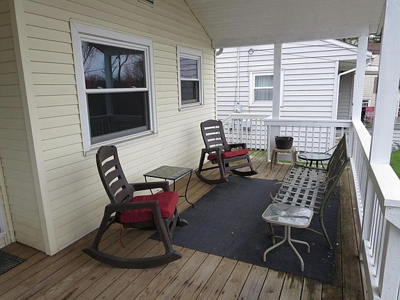 5th image of 1039 Fay Ave
