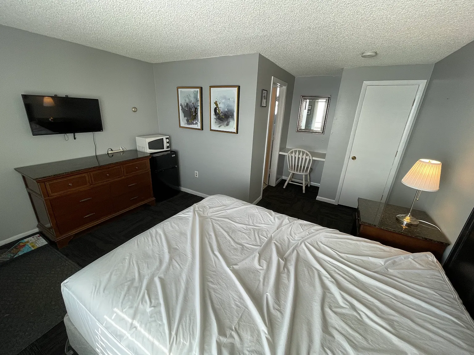 1 bed, 225 sqft, $850 — Photo 4