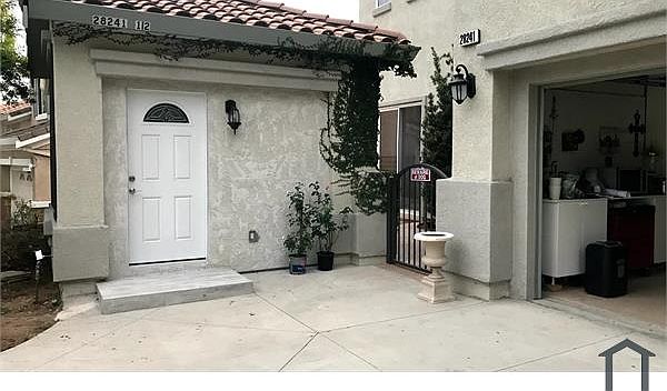 1st image of 28241 Gold Canyon Dr