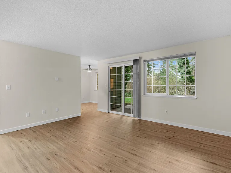 2 Bed 1 Bath - 1,000 Sq Ft 2 Bed 1 Bath - 1,000 Sq Ft