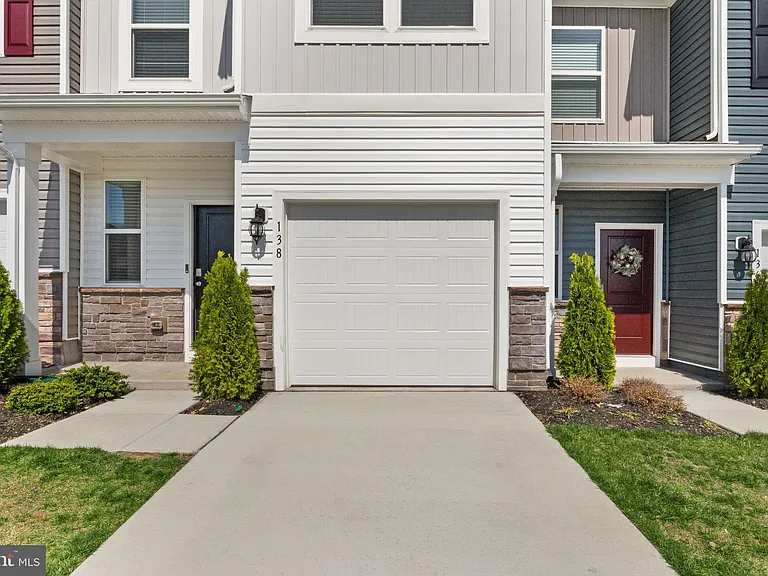138 Willett Hollow St — Photo 6