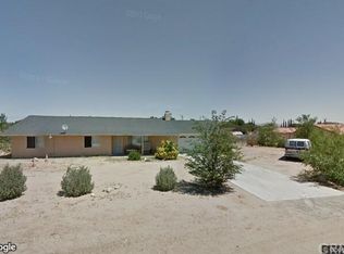 14320 Dos Palmas Rd, Victorville, CA 92392