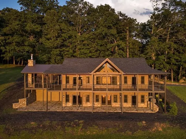 95 Upper Ridge Trl, Morganton, GA 30560