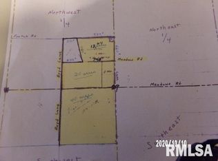 7361 E Meadows Rd, Dix, IL 62830