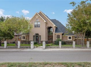 413 W Colin Kelly St, Rio Grande City, TX 78582