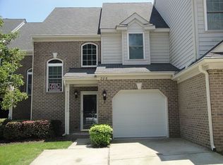 206 Bluff Terrace, Newport News, VA 23602