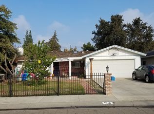 1016 W Princeton Ave, Visalia, CA 93277