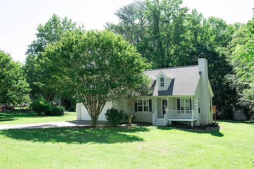 85 McIntosh Estates Dr Photo 1 85 McIntosh Estates Dr Photo 1