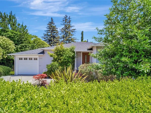 17512 Dorson Ln, Castro Valley, CA 94546