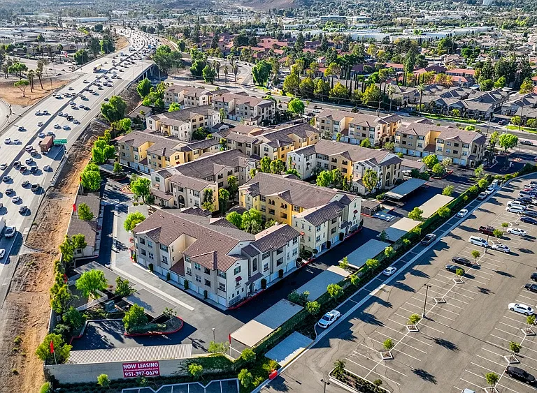 Paseos At Magnolia Luxury Apartments Homes — Photo 116