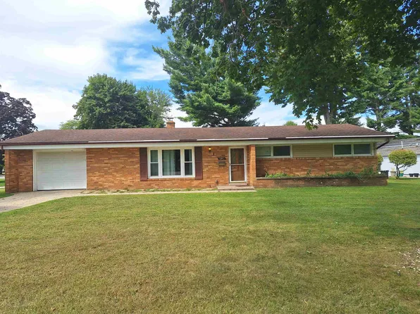 190 Melanie Blvd, Imlay City, MI 48444
