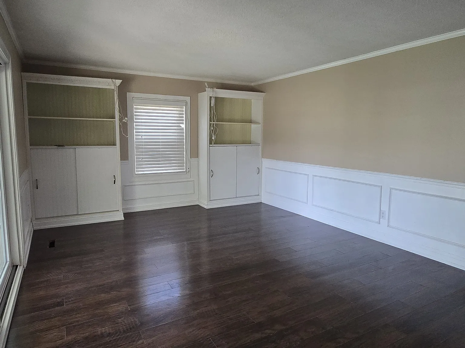 3 bed, 1.5 bath, $3,000 — Photo 4