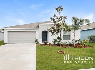 17224 White Mangrove Dr, Wimauma, FL 33598
