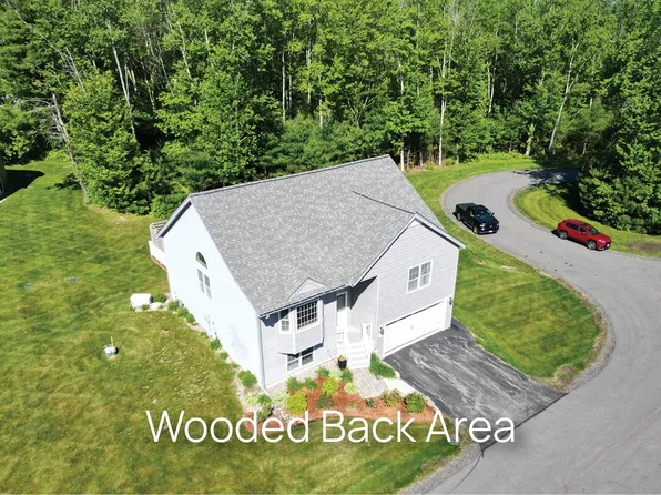 7 Northfield Road, Atkinson, NH 03811