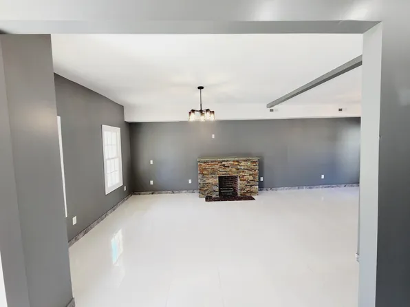33 W 34th St, Bayonne, NJ 07002