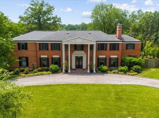 14 Hacienda Dr, Saint Louis, MO 63124