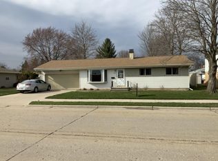 2410 36th St, Two Rivers, WI 54241