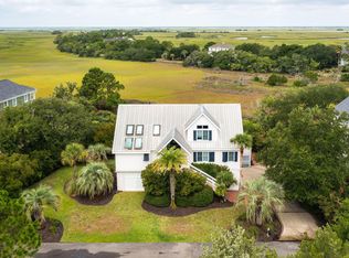 26 Seagrass Ln, Isle Of Palms, SC 29451