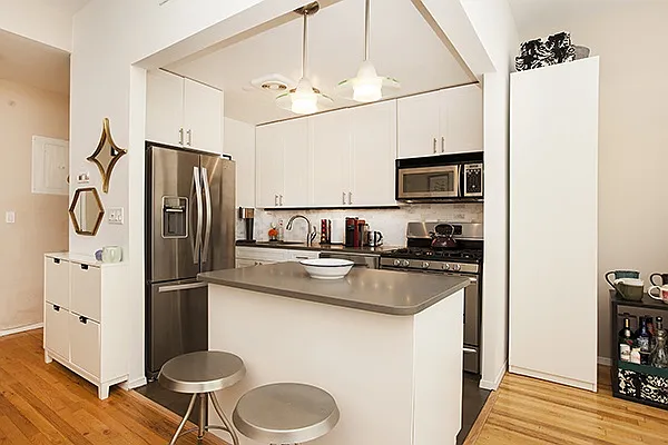 Sold by Nest Seekers International | media 3