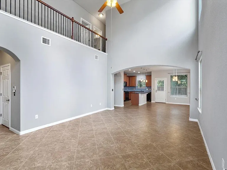 9413 Tanager Way — Photo 5