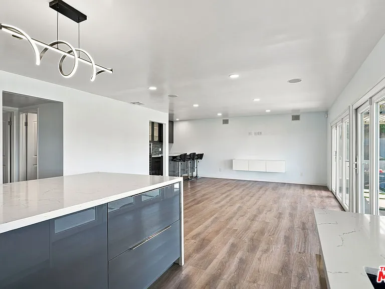 4355 Chaumont Rd — Photo 11