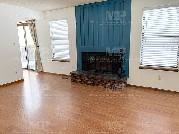 2nd image of 972 Bitterbrush Ln