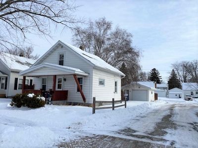 1017 N 3rd Ave, Wausau, WI, 54401
